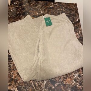 Halara High Waisted Pants Brand New with tags